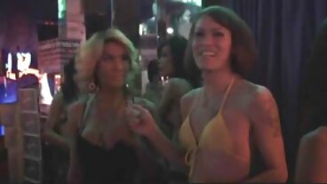 2 شقراء SexBombs يريدون الشرج فقط في الثلاثي بعثة تقصي جميع مواقع سكسي الحقائق