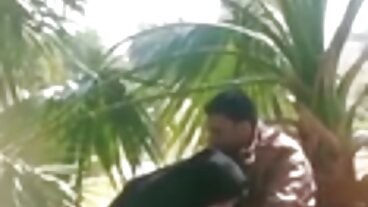برازرز تيفاني بصورة عاهرة تنفخ الضيوف في حفلة موقع سكسي رومانسي بوتلاك