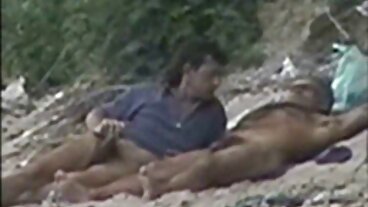 ستايسي كروز تداعب شركة BAE إلى موقع اباحي سكسي الحد الأقصى!